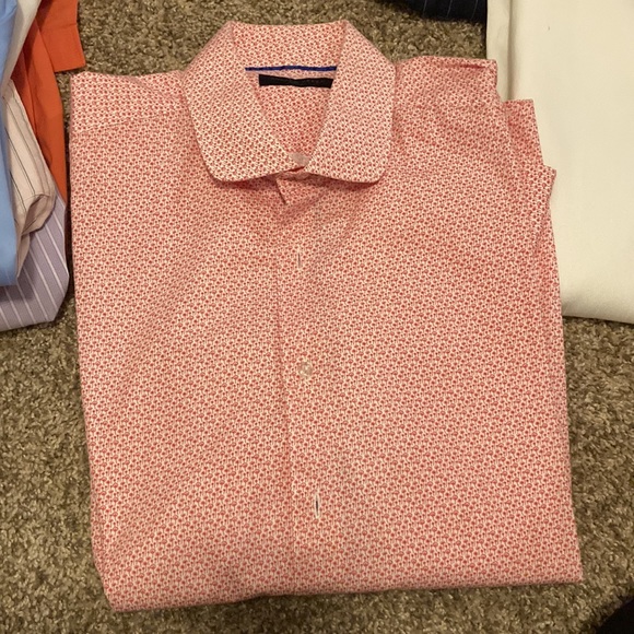 Eight button downs, some causal some dressy lot A37 - Picture 6 of 7